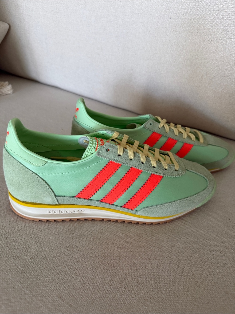 Adidas SL 72 OG Green Suede Sneakers SZ 7.5 like new
